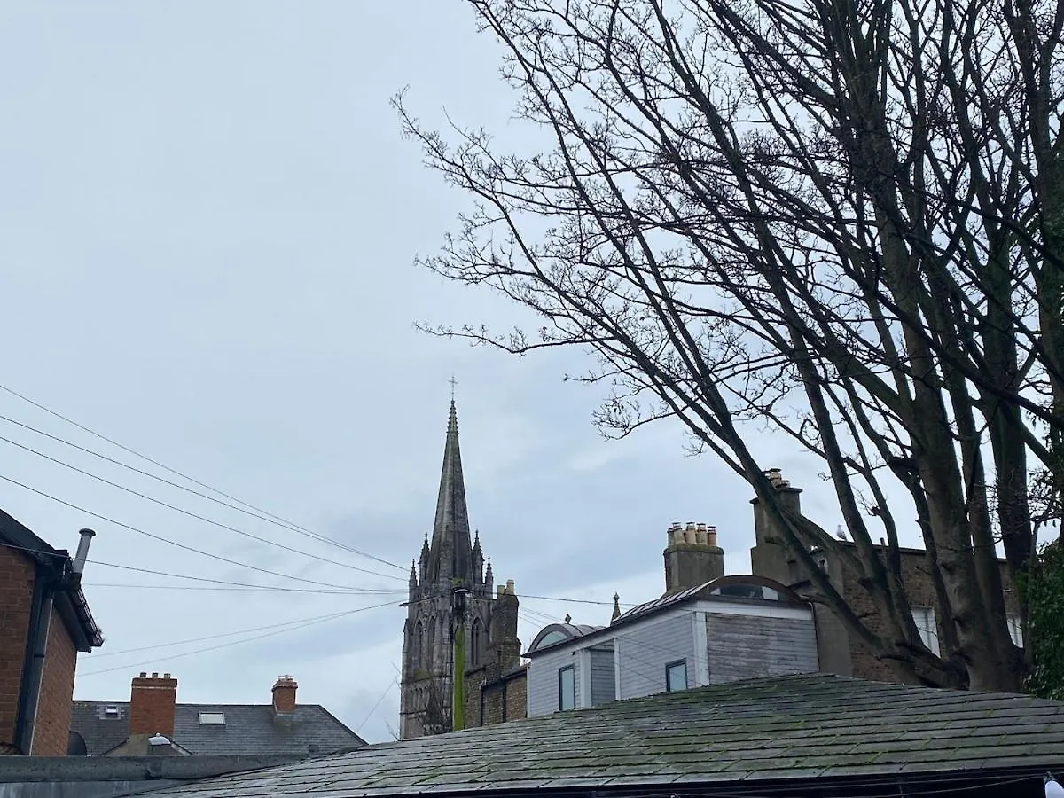 Promo Modern 1-Bedroom Flat Near Crokepark And Citycentre ダブリン アイルランド