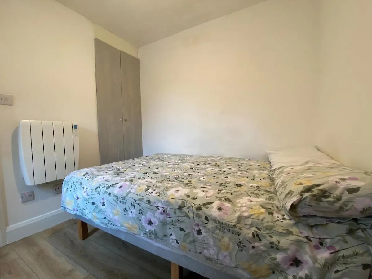 Promo Modern 1-Bedroom Flat Near Crokepark And Citycentre ダブリン 0*,